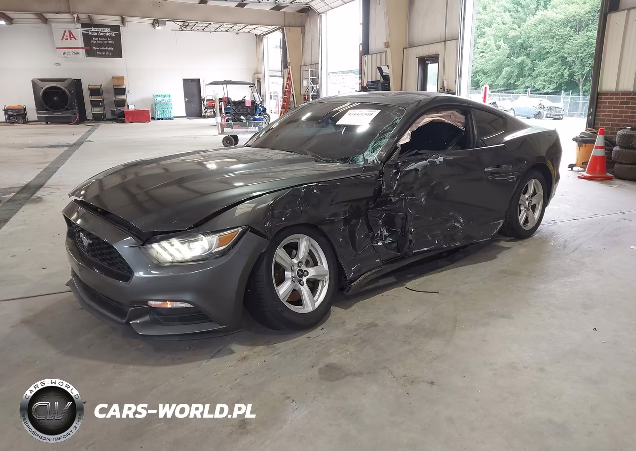 2016 Ford Mustang V6 VIN:1FA6P8AM6G5335532 - 2