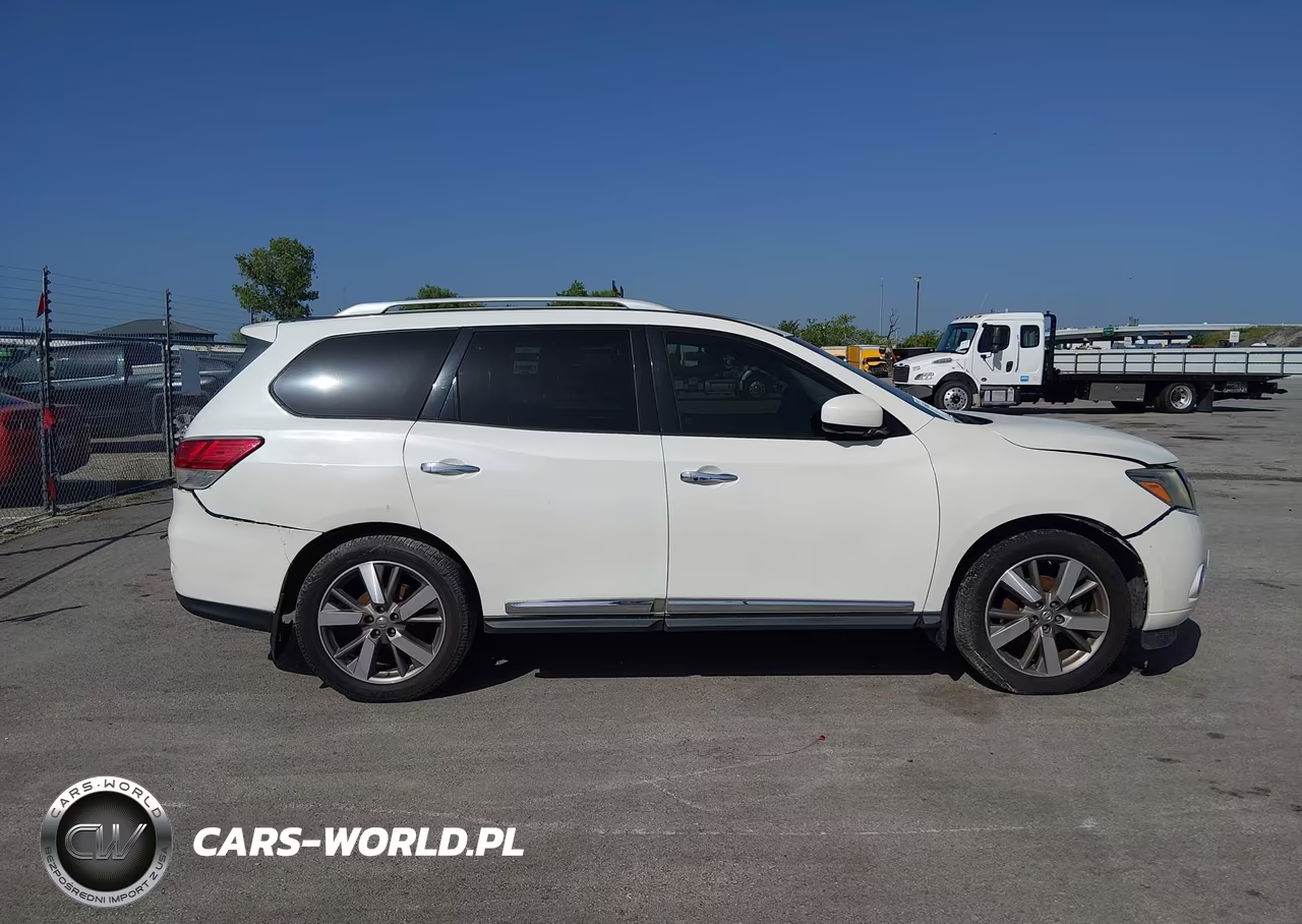 2015 Nissan Pathfinder Platinum VIN:5N1AR2MN4FC661710 - 13