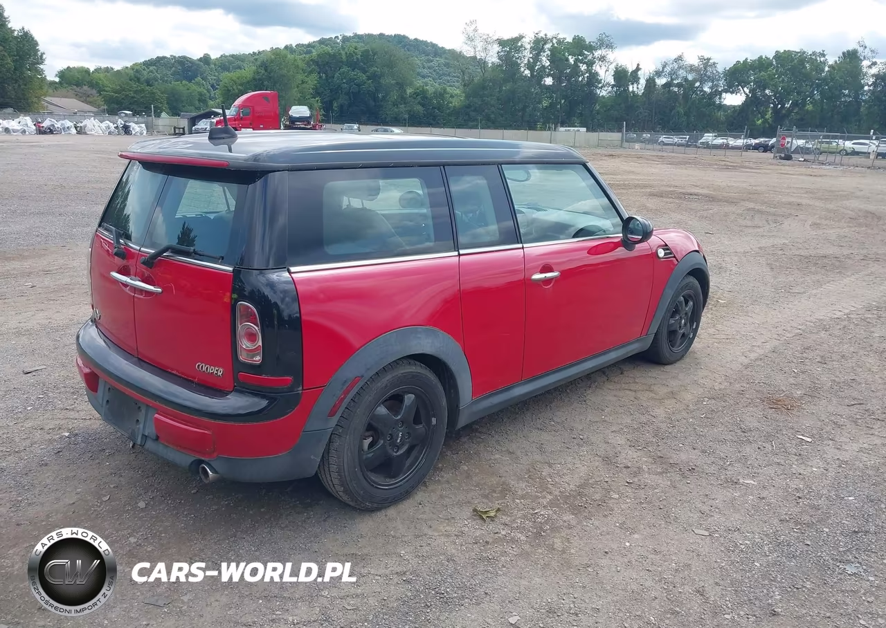 2011 Mini Cooper Clubman VIN:WMWZF3C56BTX81975 - 4