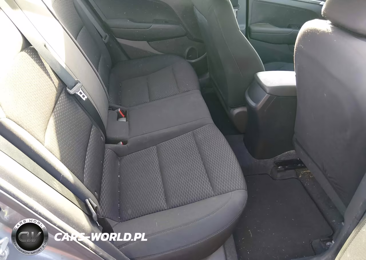 2019 Hyundai Elantra Se VIN:KMHD74LF7KU848842 - 8