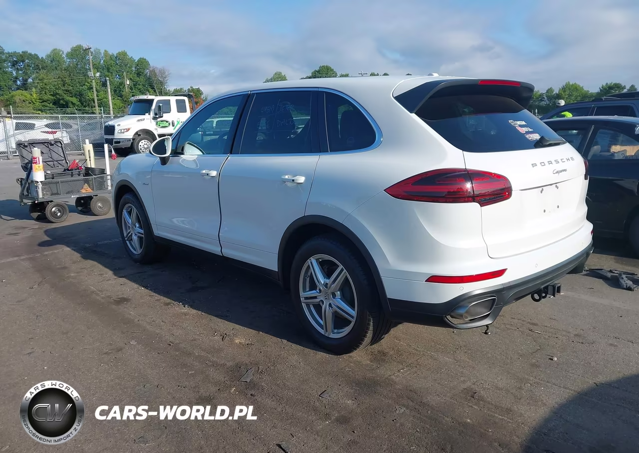 2016 Porsche Cayenne Diesel VIN:WP1AF2A25GLA40306 - 3