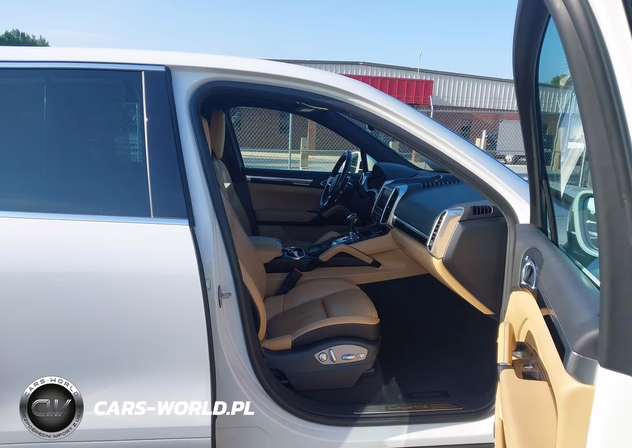 2016 Porsche Cayenne Diesel VIN:WP1AF2A25GLA40306 - 5