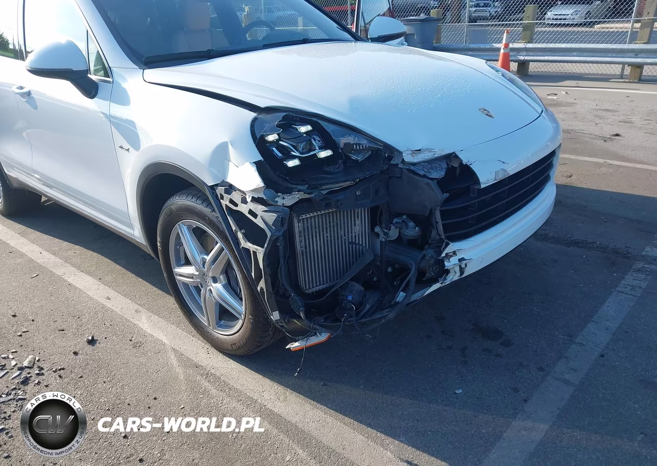 2016 Porsche Cayenne Diesel VIN:WP1AF2A25GLA40306 - 6