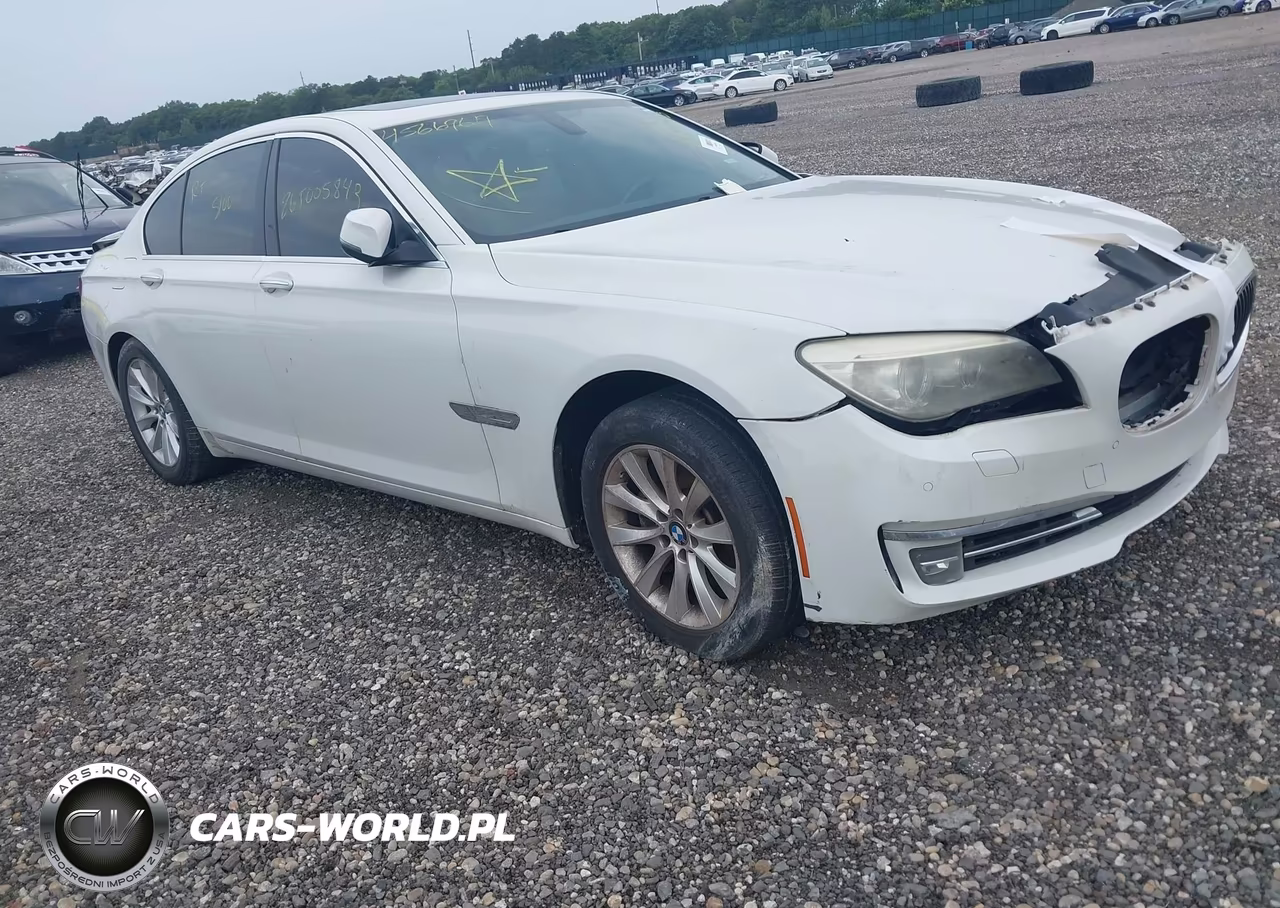 2014 BMW 740I