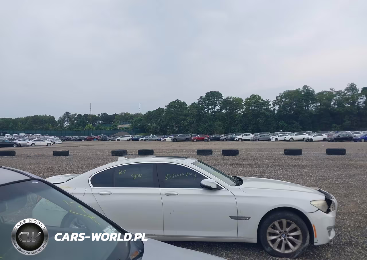 2014 BMW 740I VIN:WBAYA6C56ED144417 - 12