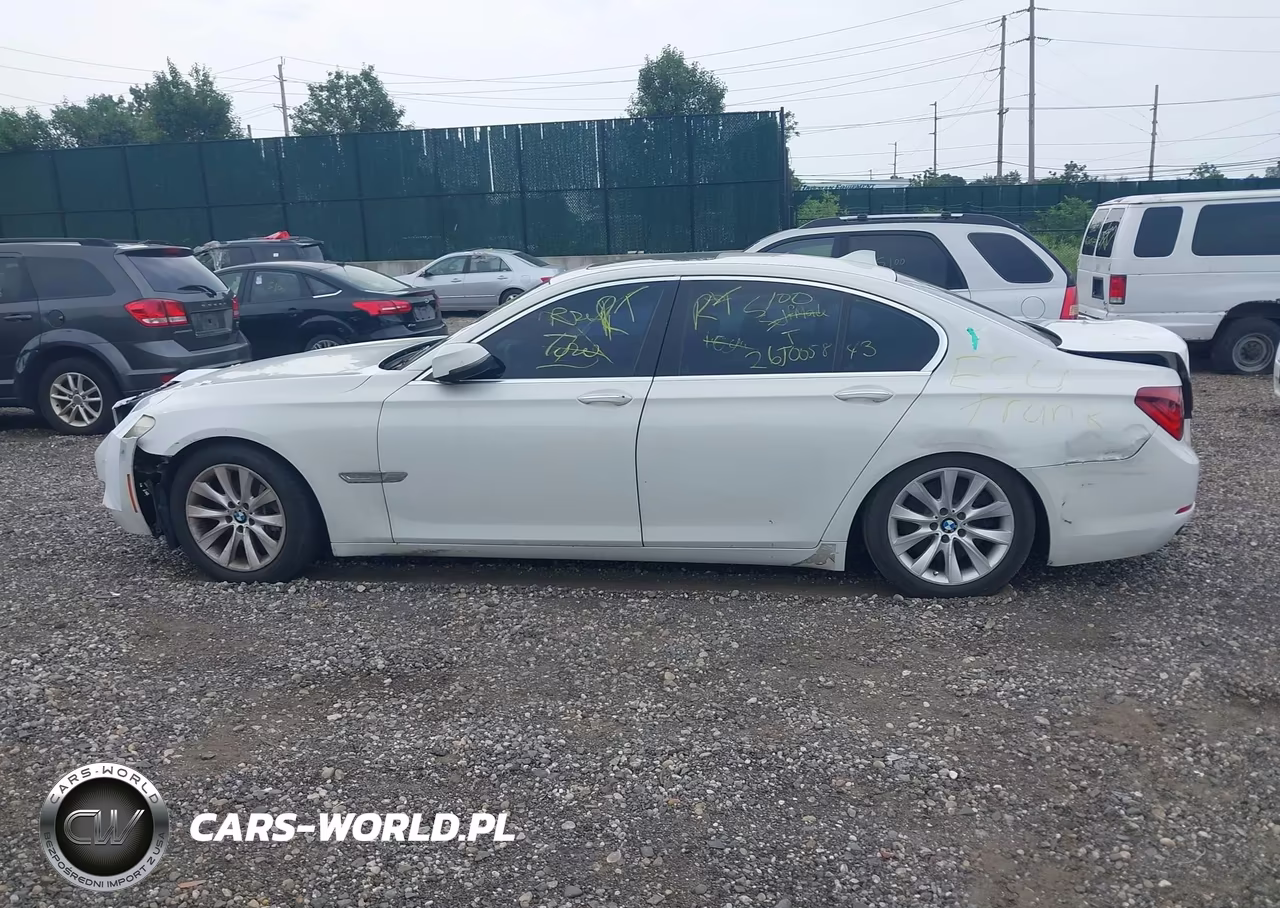 2014 BMW 740I VIN:WBAYA6C56ED144417 - 13