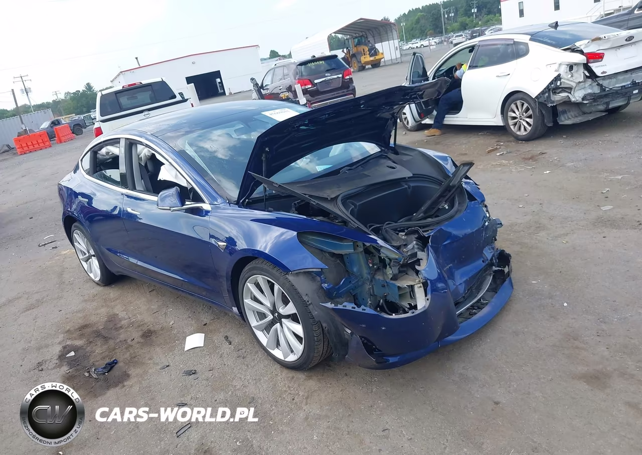 2020 Tesla Model 3 Long Range Dual Motor All-Wheel Drive – zdjęcie 1 z 16