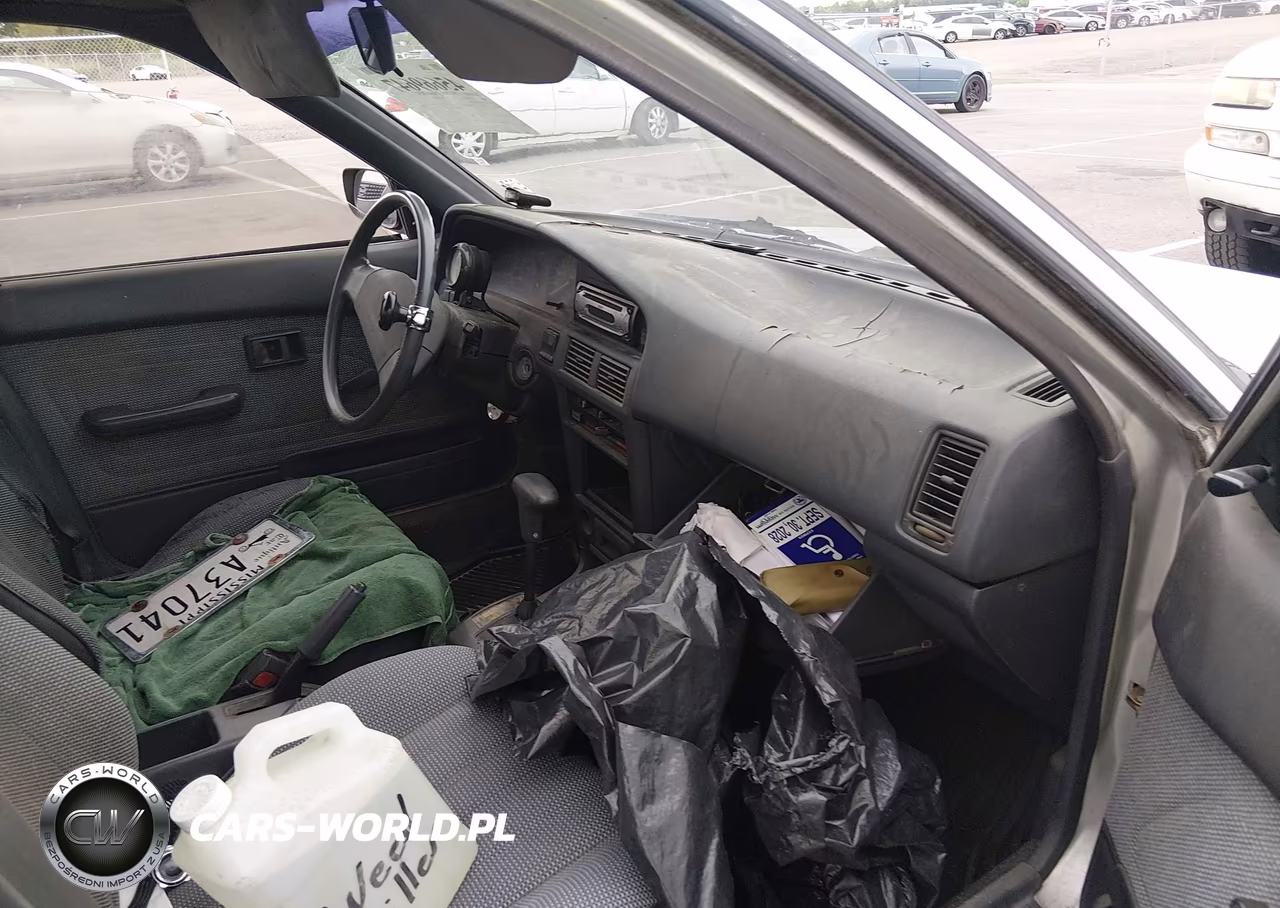 1988 Toyota Corolla Dlx VIN:JT2AE92E3J0035614 - 5