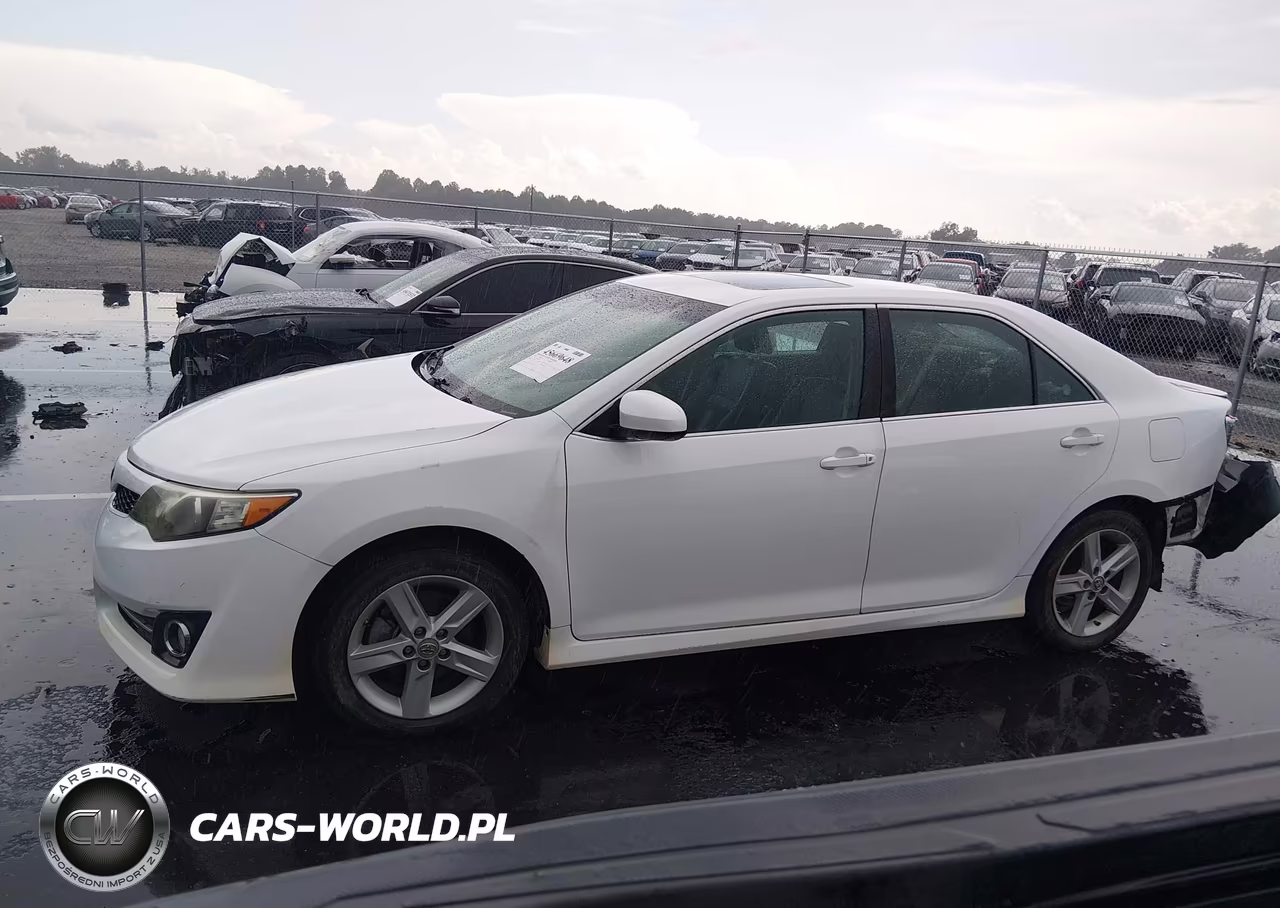 2012 Toyota Camry Se VIN:4T1BF1FK5CU577315 - 14