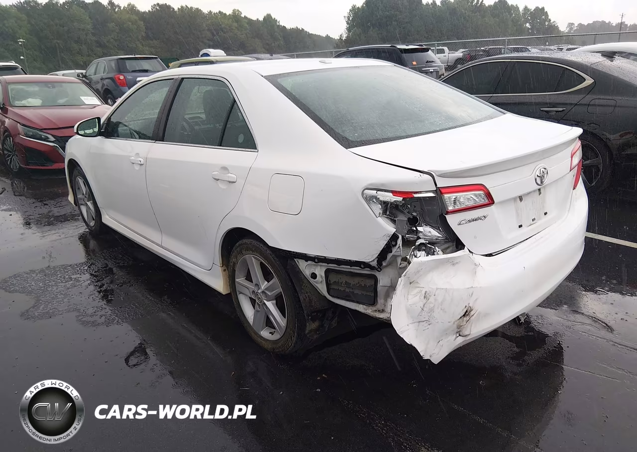 2012 Toyota Camry Se VIN:4T1BF1FK5CU577315 - 3