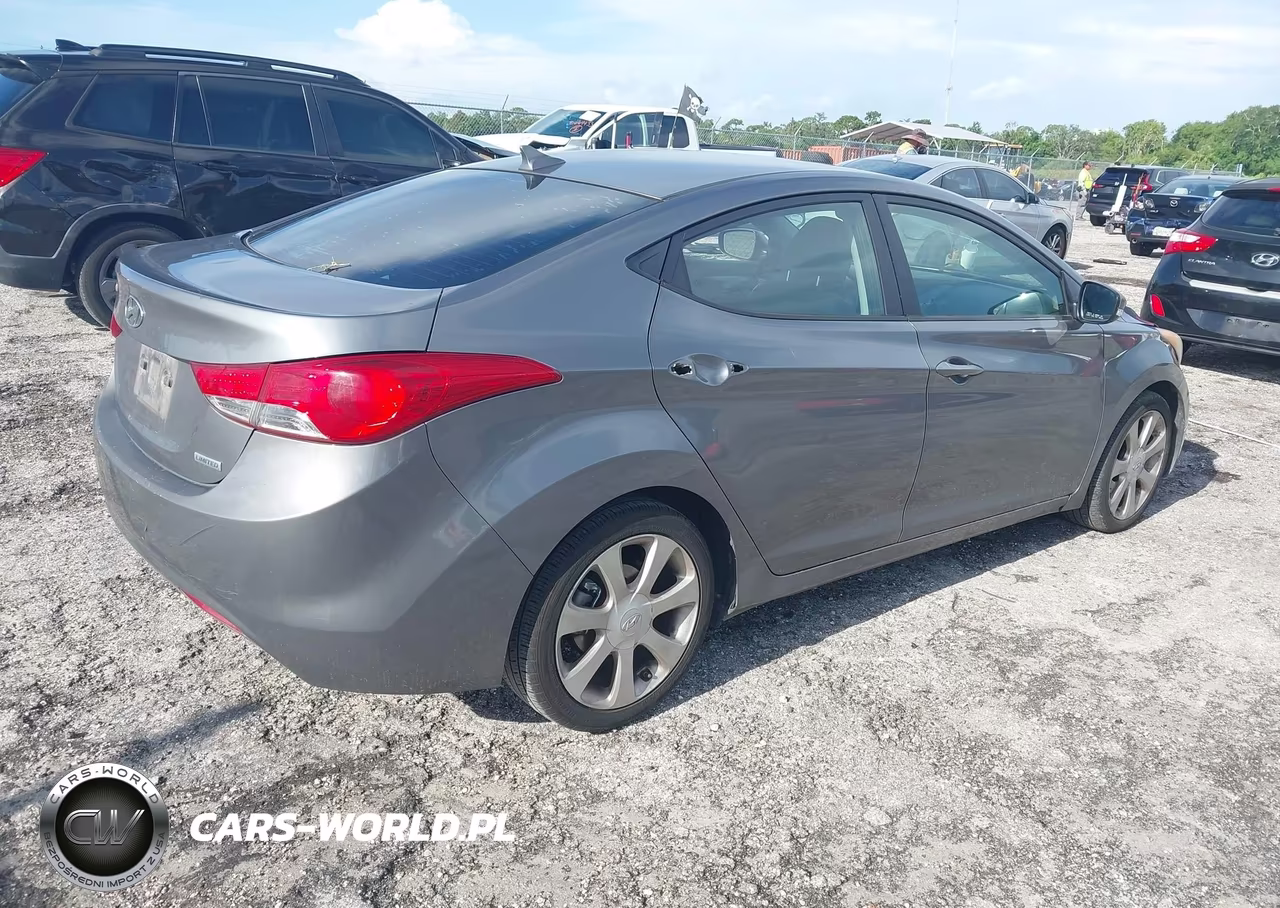 2012 Hyundai Elantra Limited VIN:5NPDH4AE1CH117878 - 4