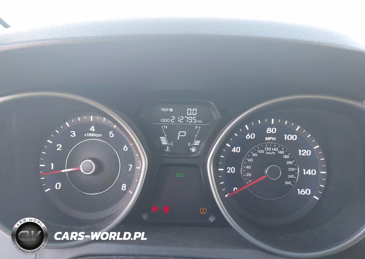 2012 Hyundai Elantra Limited VIN:5NPDH4AE1CH117878 - 7