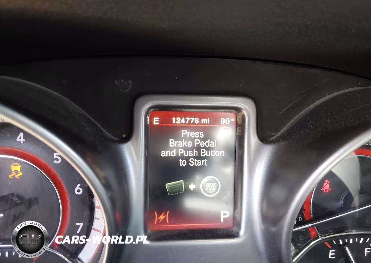 2017 Dodge Journey Crossroad Plus VIN:3C4PDCGBXHT564264 - 15