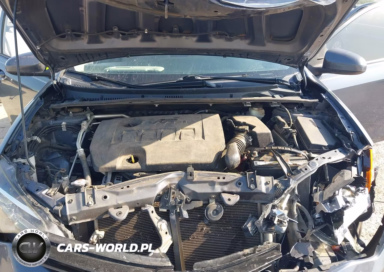 2017 Toyota Corolla Le VIN:5YFBURHE6HP706683 - 10