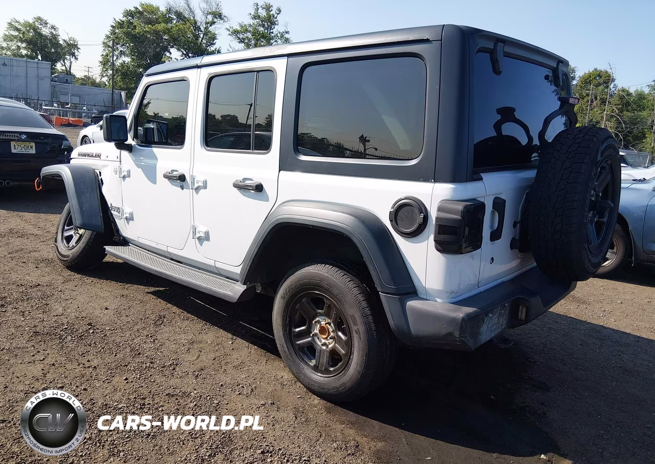 2018 Jeep Wrangler Unlimited Sport S 4X4 VIN:1C4HJXDG5JW115174 - 3
