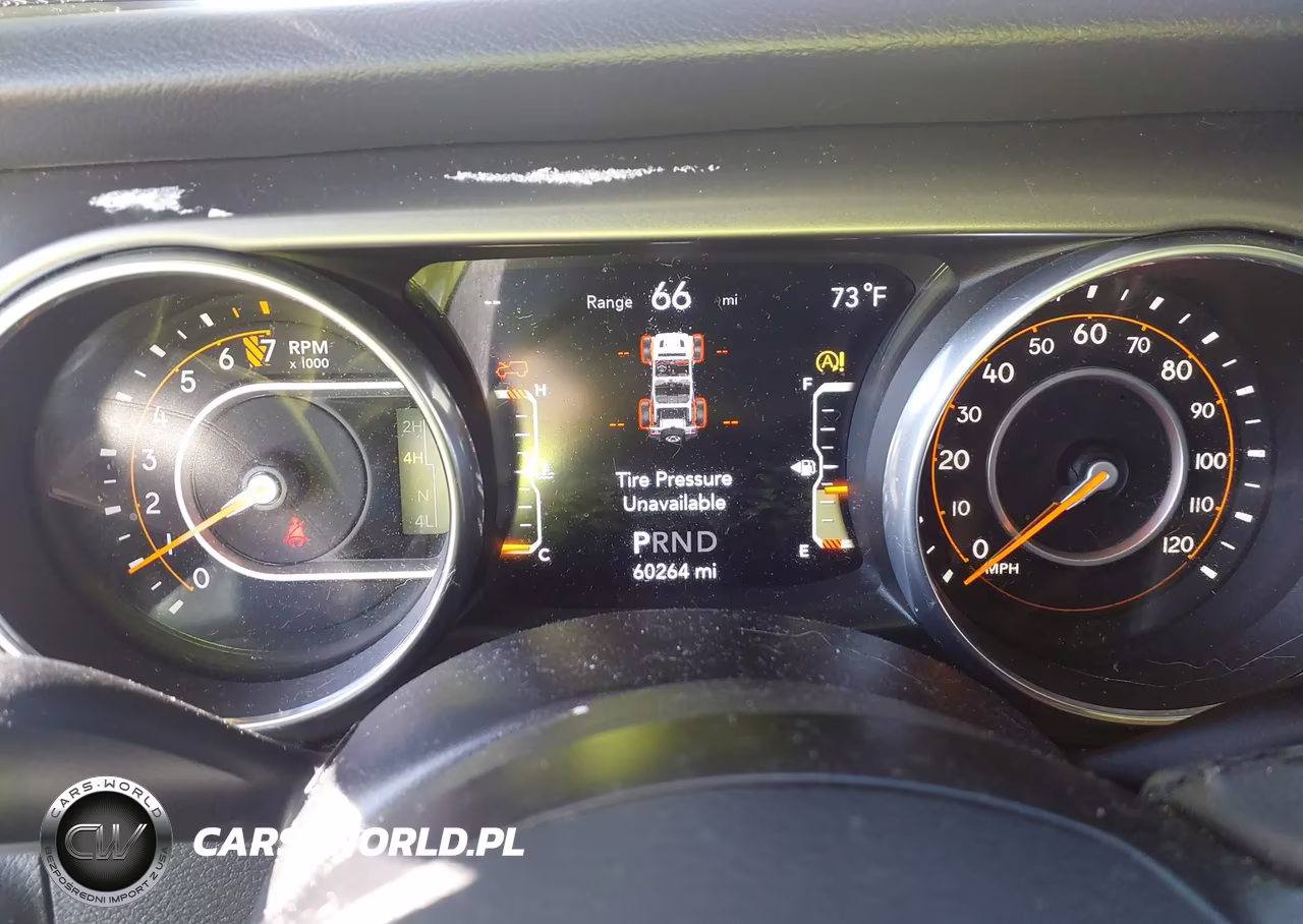 2018 Jeep Wrangler Unlimited Sport S 4X4 VIN:1C4HJXDG5JW115174 - 7