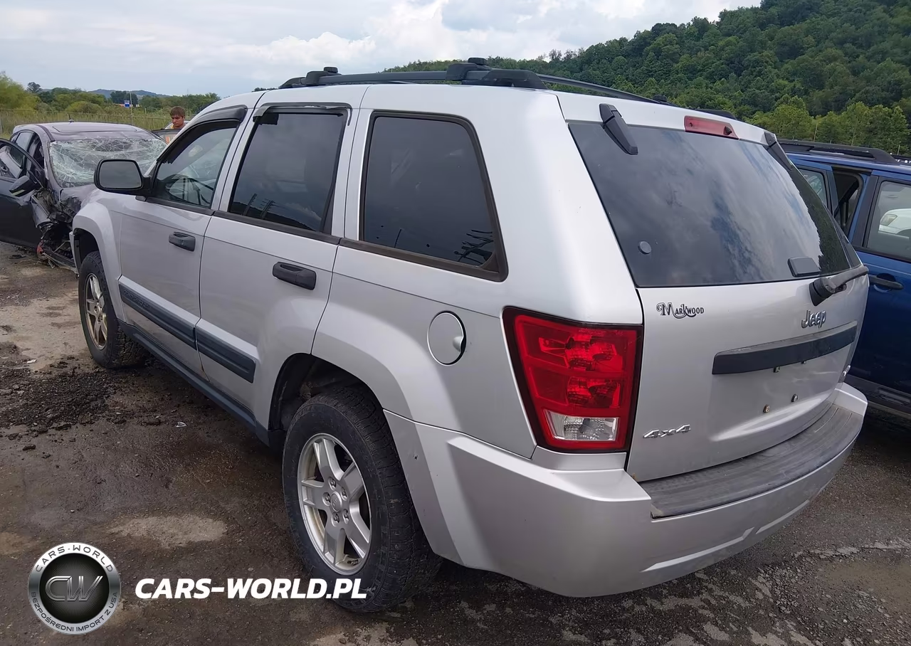2005 Jeep Grand Cherokee Laredo VIN:1J4GR48K75C509195 - 3