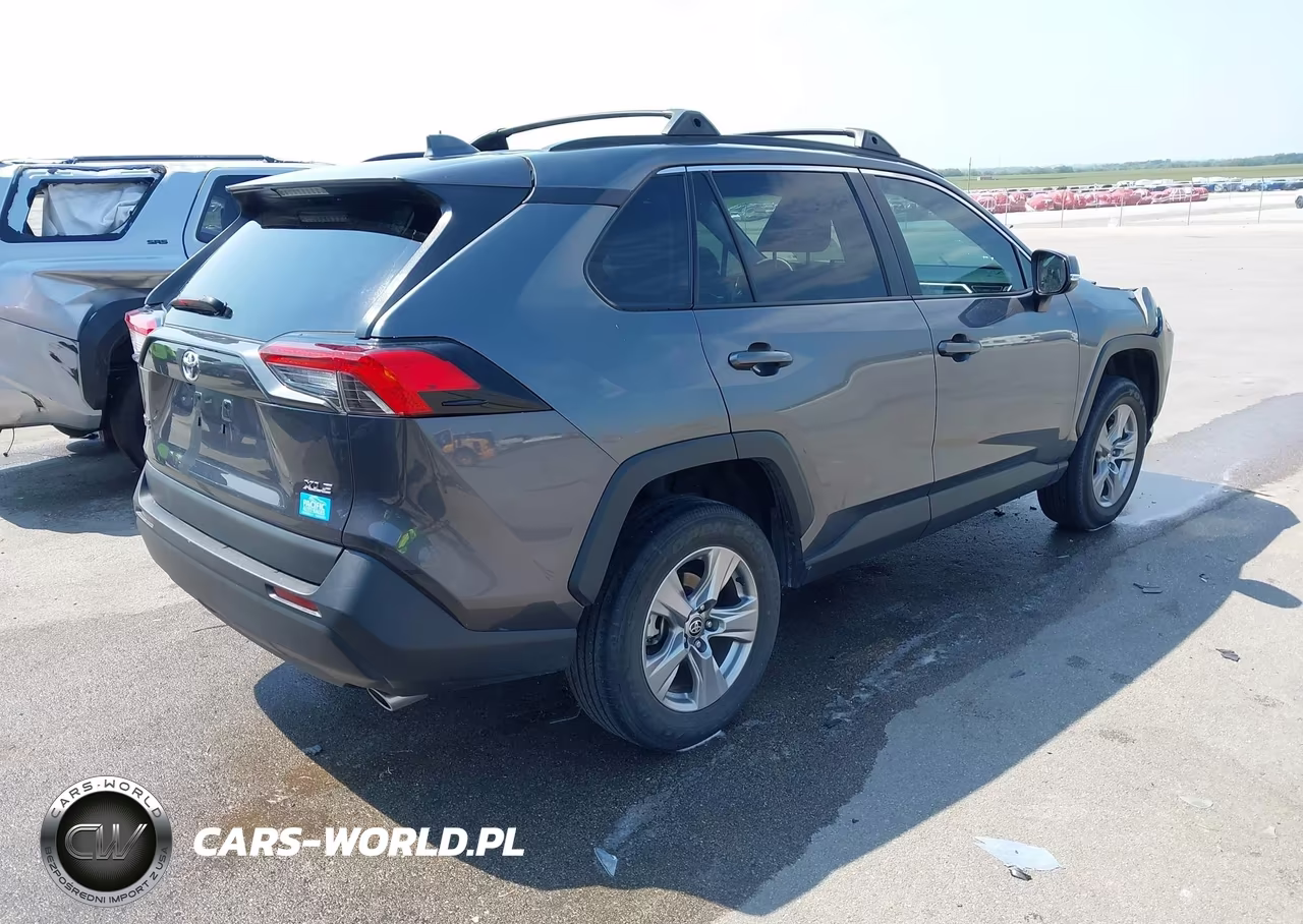 2022 Toyota Rav4 Xle VIN:2T3W1RFV7NC206855 - 4