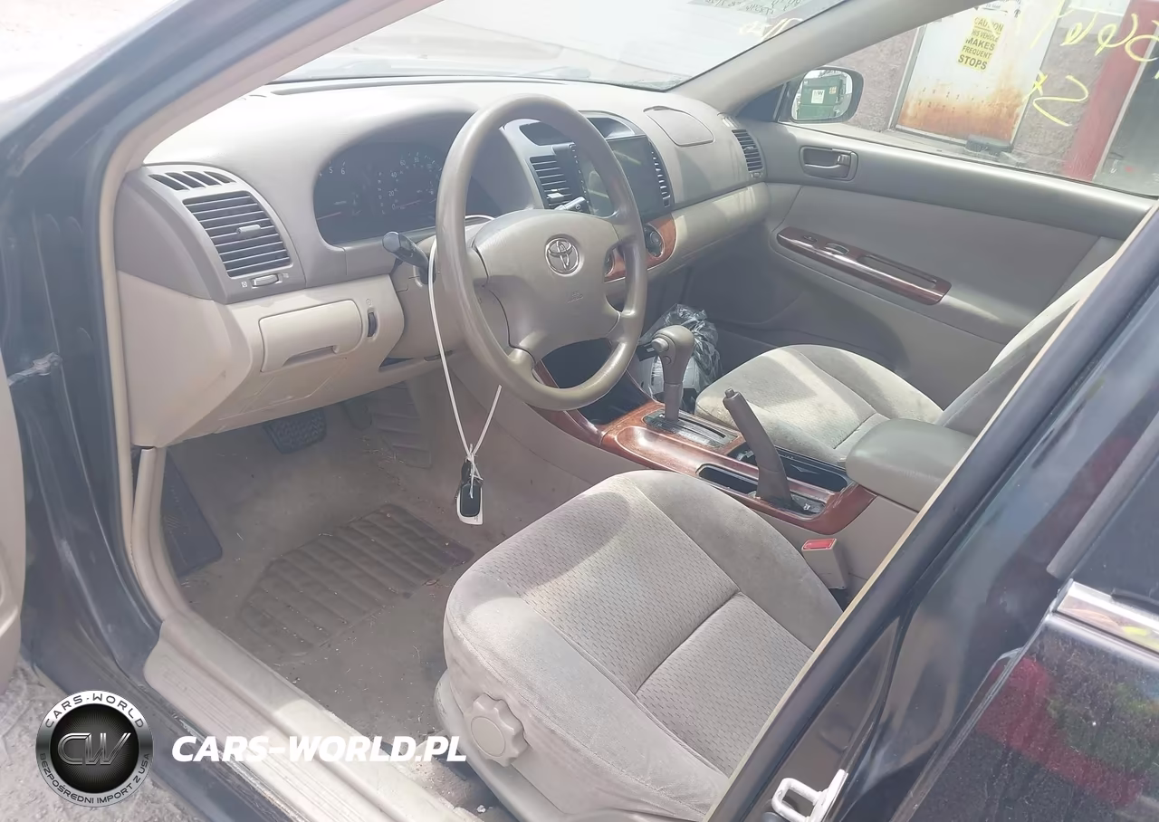 2003 Toyota Camry Le VIN:4T1BE32KX3U139278 - 21