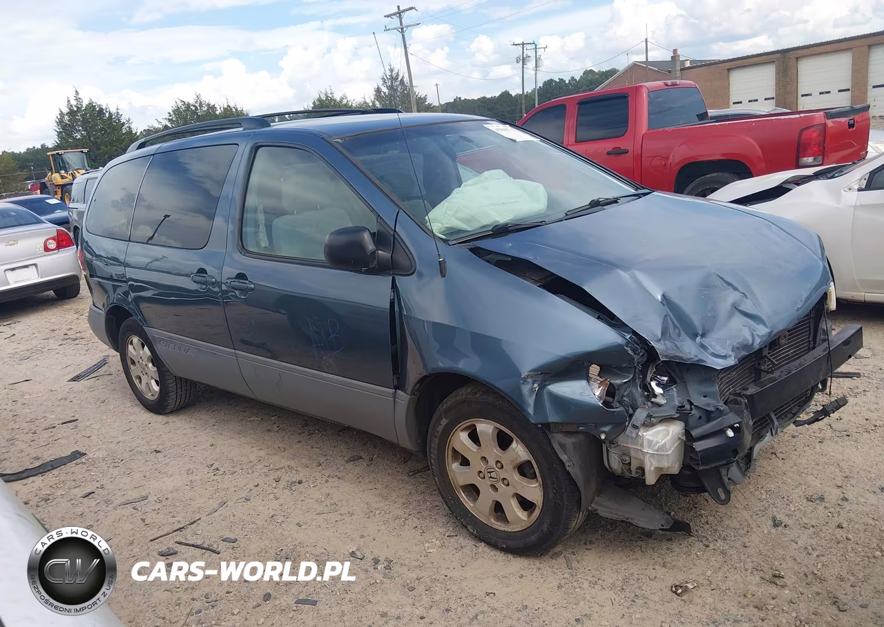 2003 Toyota Sienna Ce