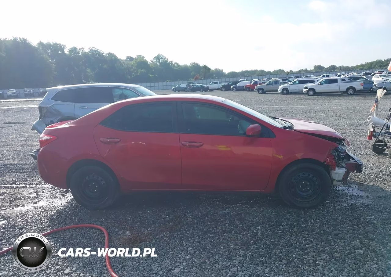 2017 Toyota Corolla Le VIN:2T1BURHE2HC899706 - 14