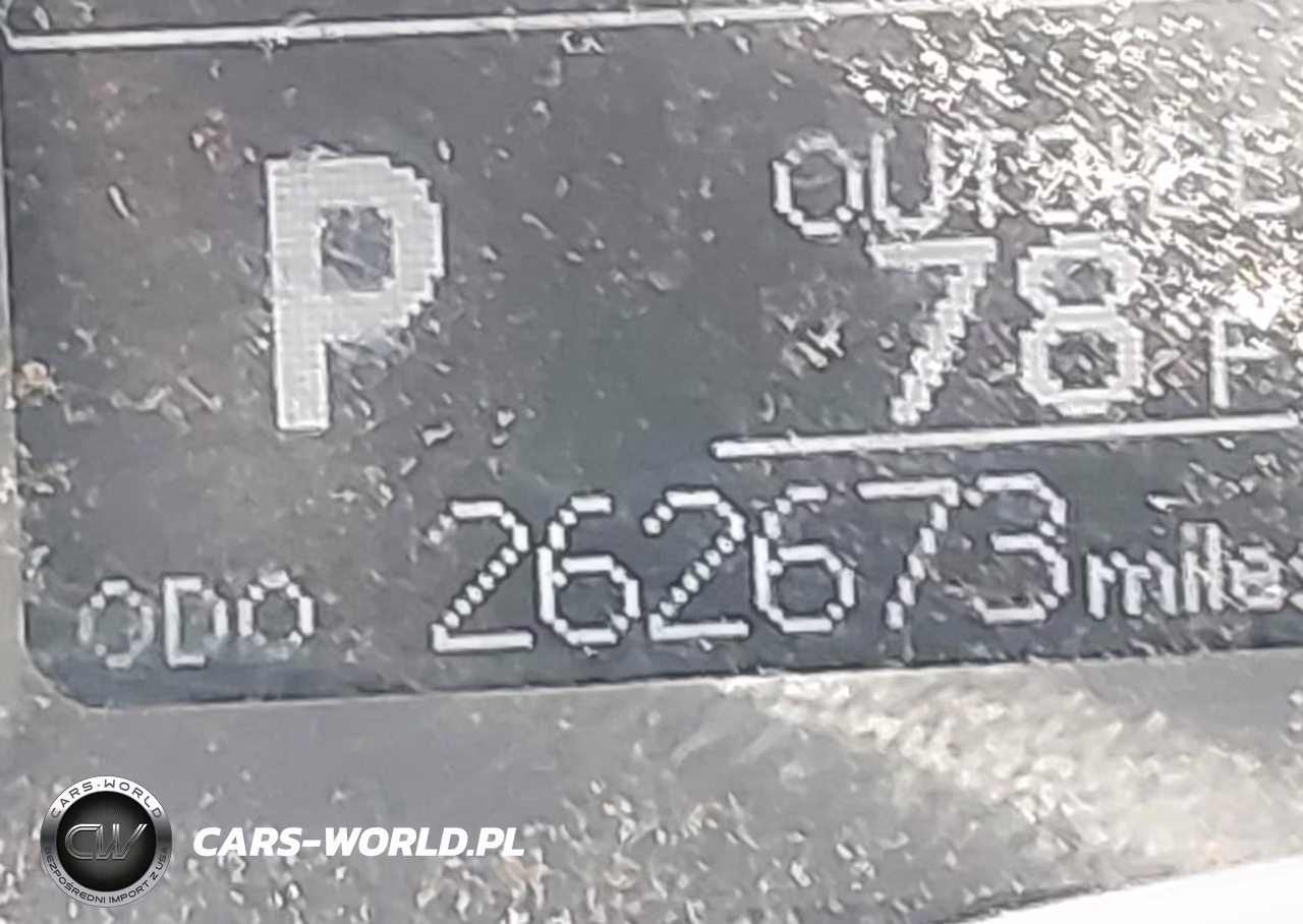 2017 Toyota Corolla Le VIN:2T1BURHE2HC899706 - 16