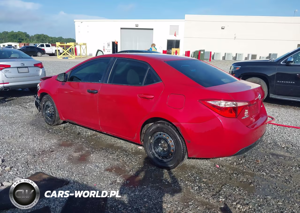 2017 Toyota Corolla Le VIN:2T1BURHE2HC899706 - 3