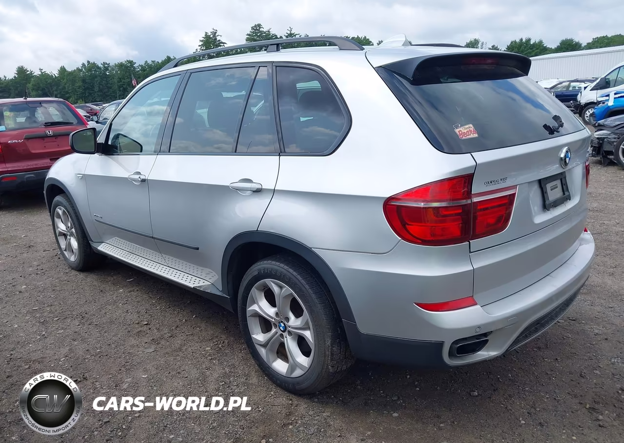 2011 BMW X5 xDrive50I VIN:5UXZV8C58BLL67940 - 3