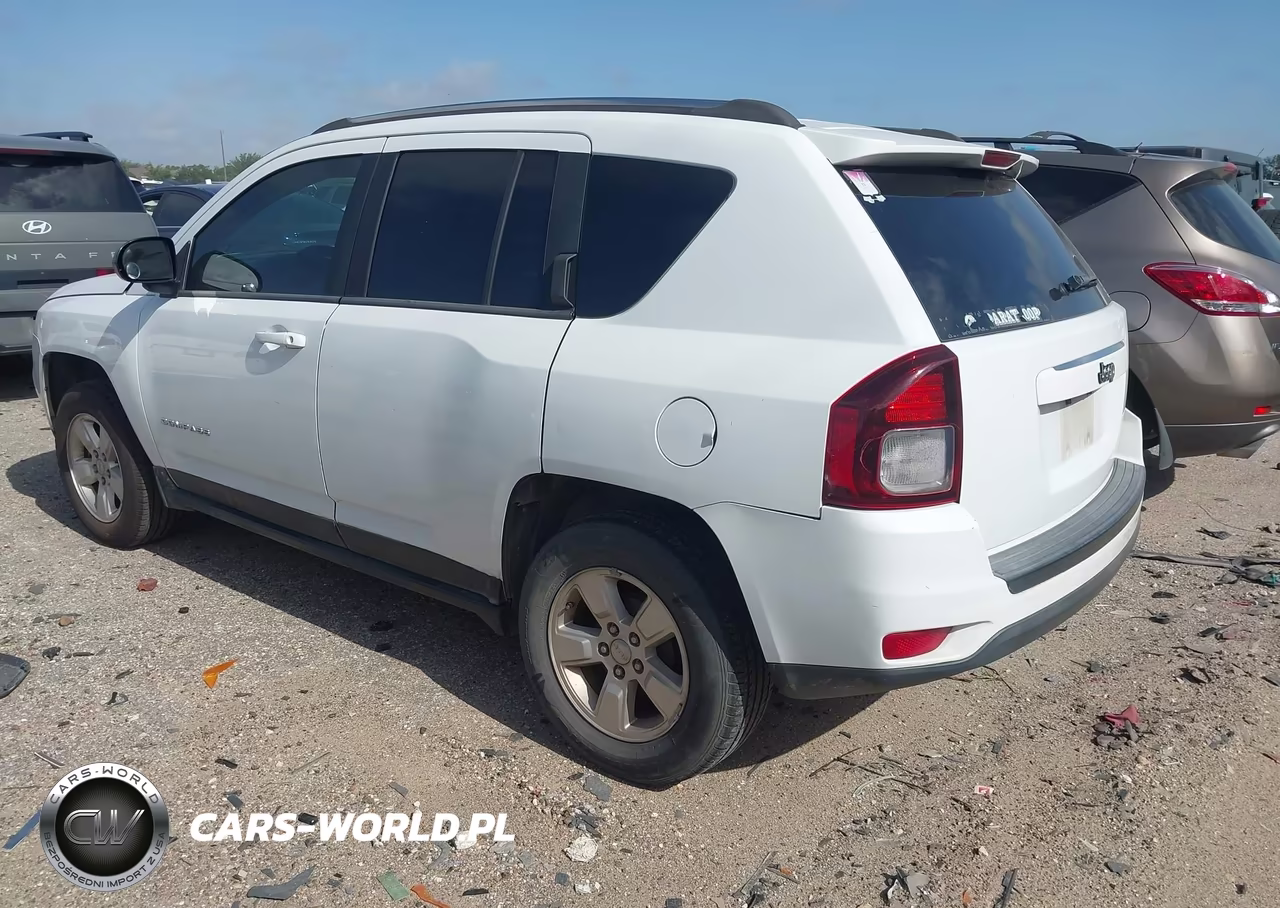 2015 Jeep Compass Sport VIN:1C4NJCBA6FD190821 - 3