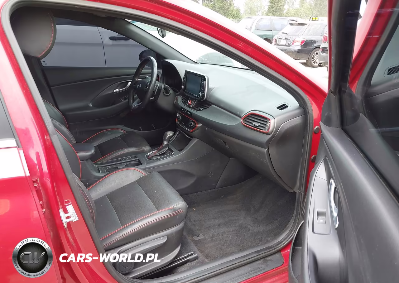 2018 Hyundai Elantra Gt Sport VIN:KMHH55LC4JU020037 - 5