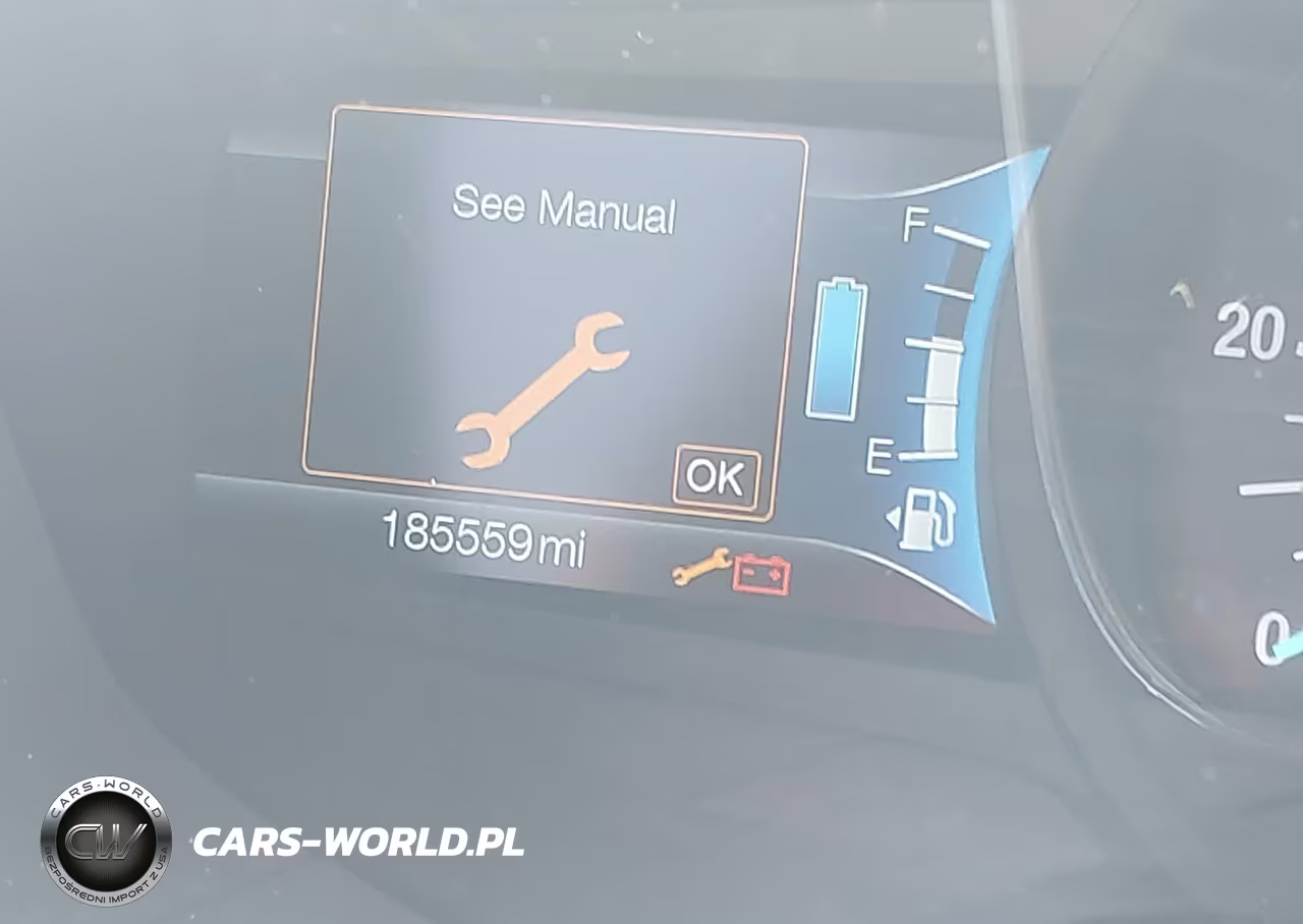 2018 Ford Fusion Hybrid Titanium VIN:3FA6P0RU9JR140955 - 15