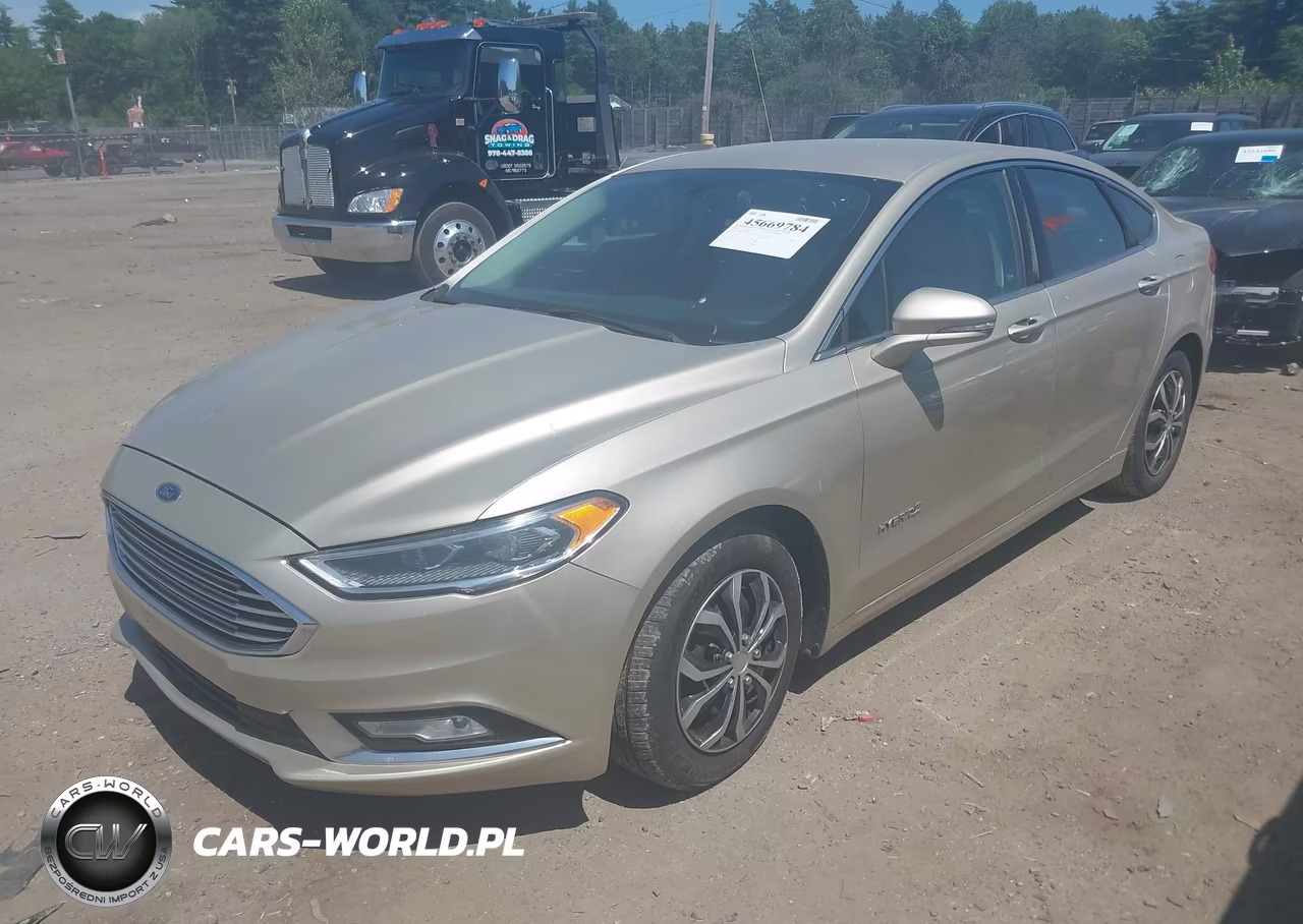 2018 Ford Fusion Hybrid Titanium VIN:3FA6P0RU9JR140955 - 2
