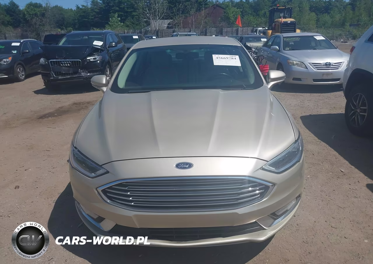2018 Ford Fusion Hybrid Titanium VIN:3FA6P0RU9JR140955 - 6
