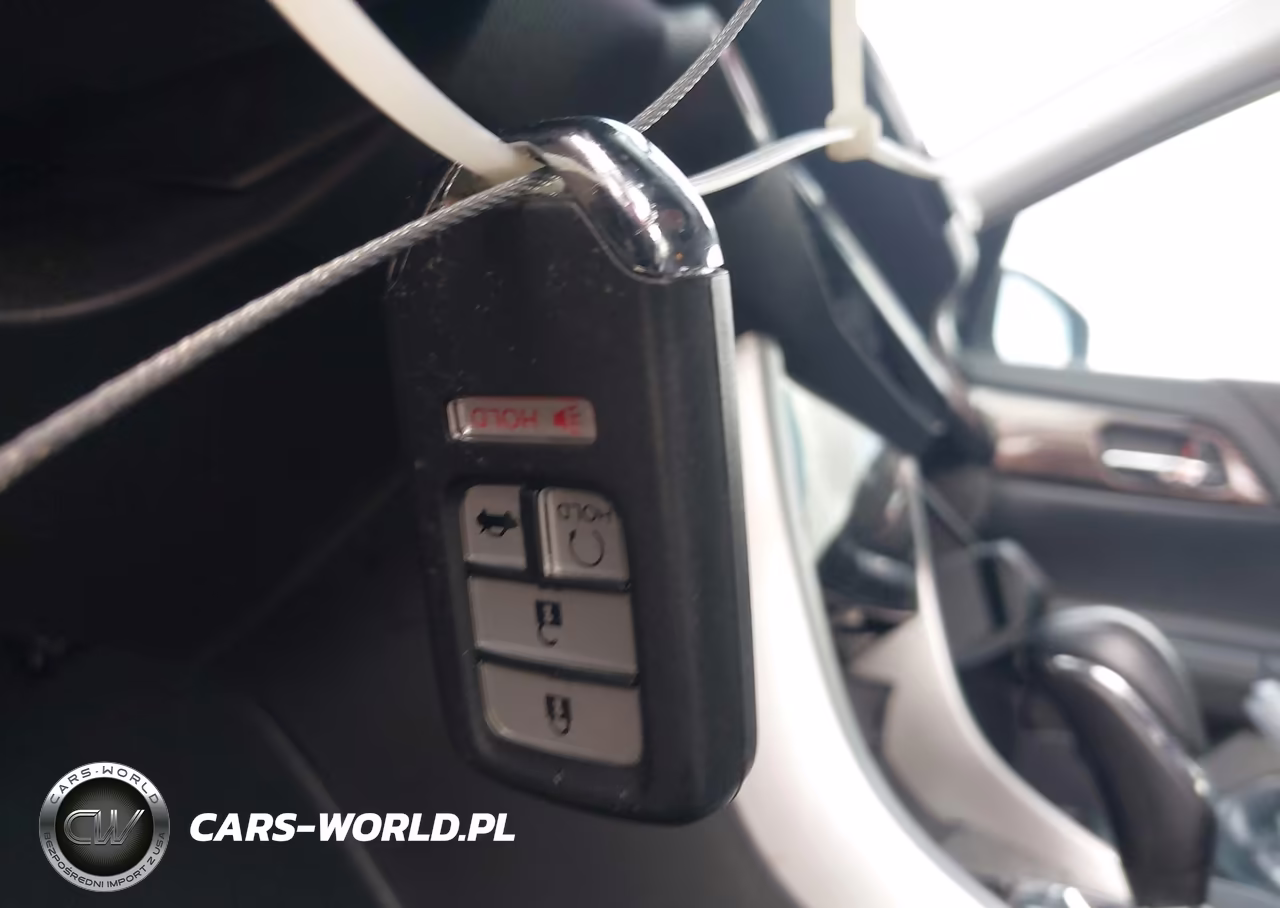 2017 Honda Accord Ex-L VIN:1HGCR2F8XHA074769 - 11