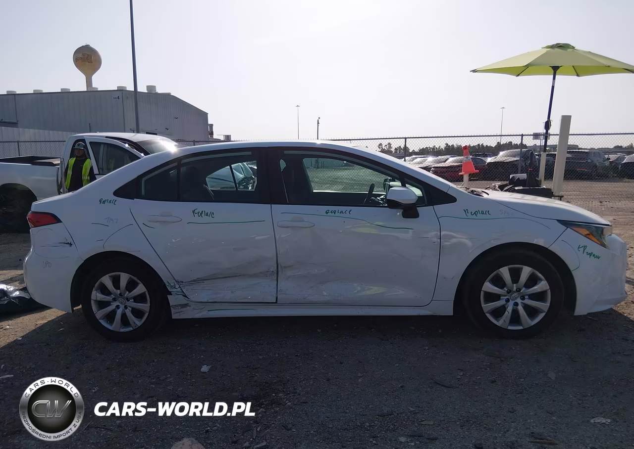 2021 Toyota Corolla Le VIN:5YFEPMAE3MP179861 - 13