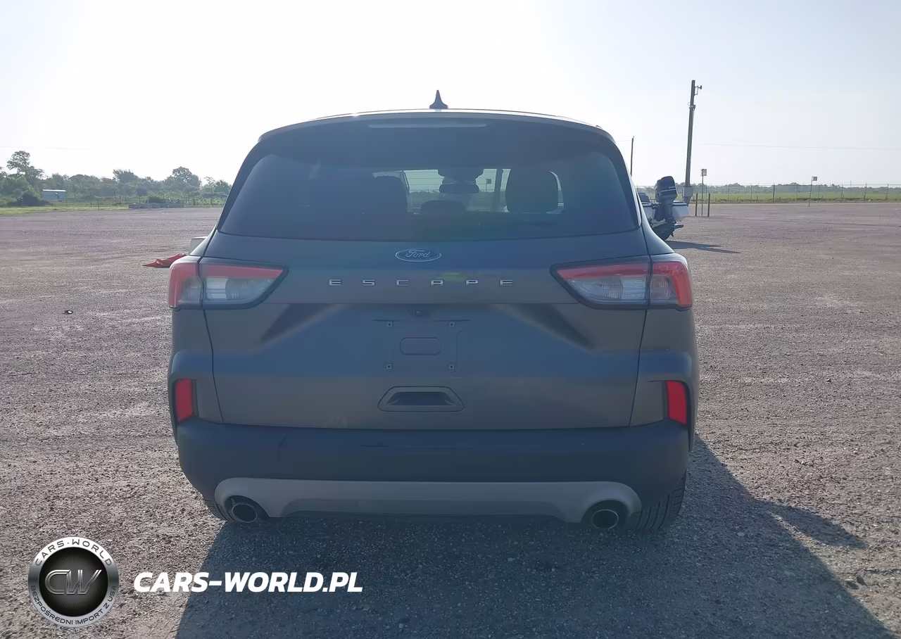 2022 Ford Escape S VIN:1FMCU0F60NUB49663 - 16
