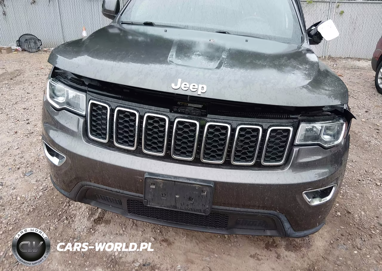 2019 Jeep Grand Cherokee Laredo E 4X4 VIN:1C4RJFAG6KC835217 - 12