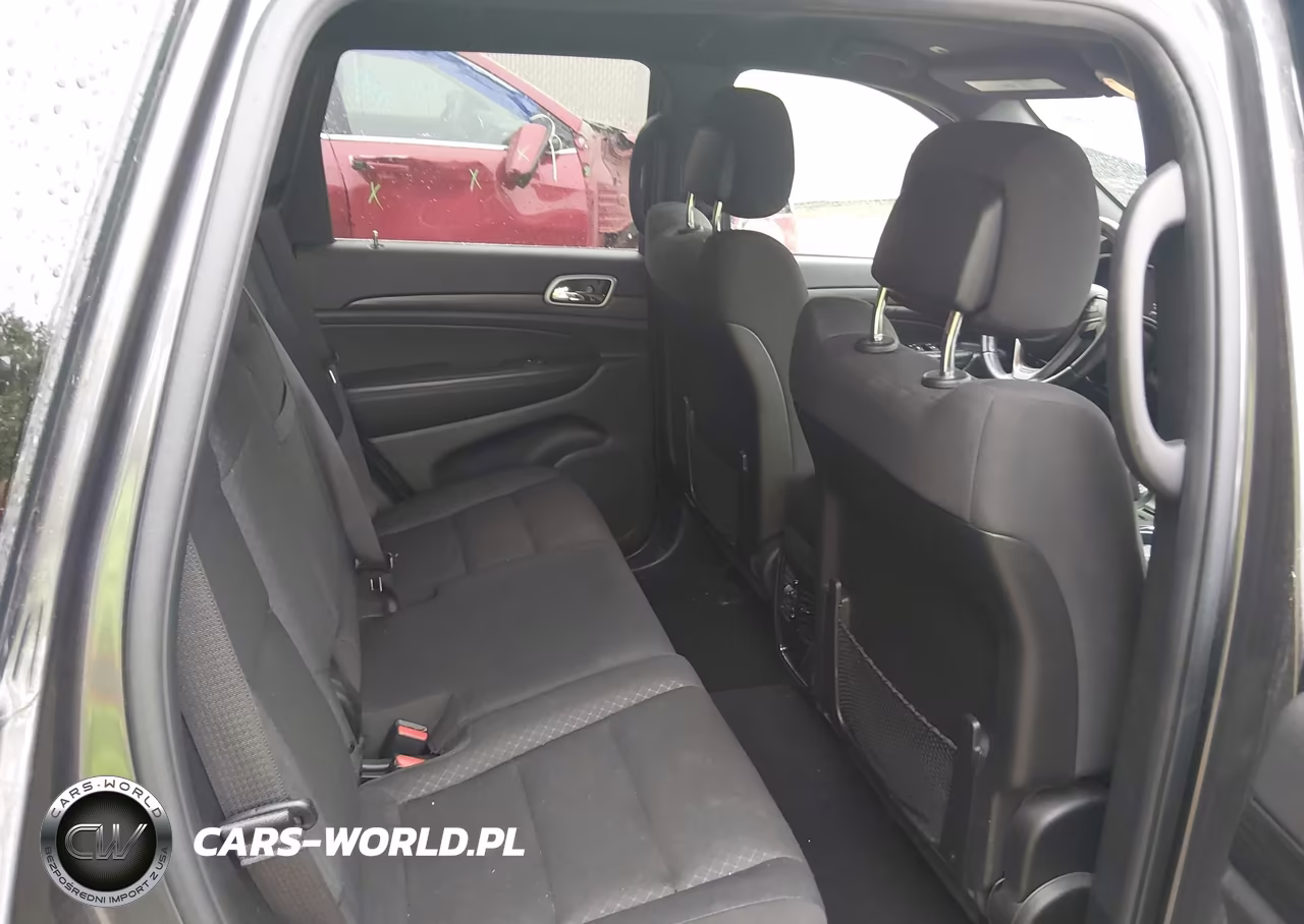 2019 Jeep Grand Cherokee Laredo E 4X4 VIN:1C4RJFAG6KC835217 - 8