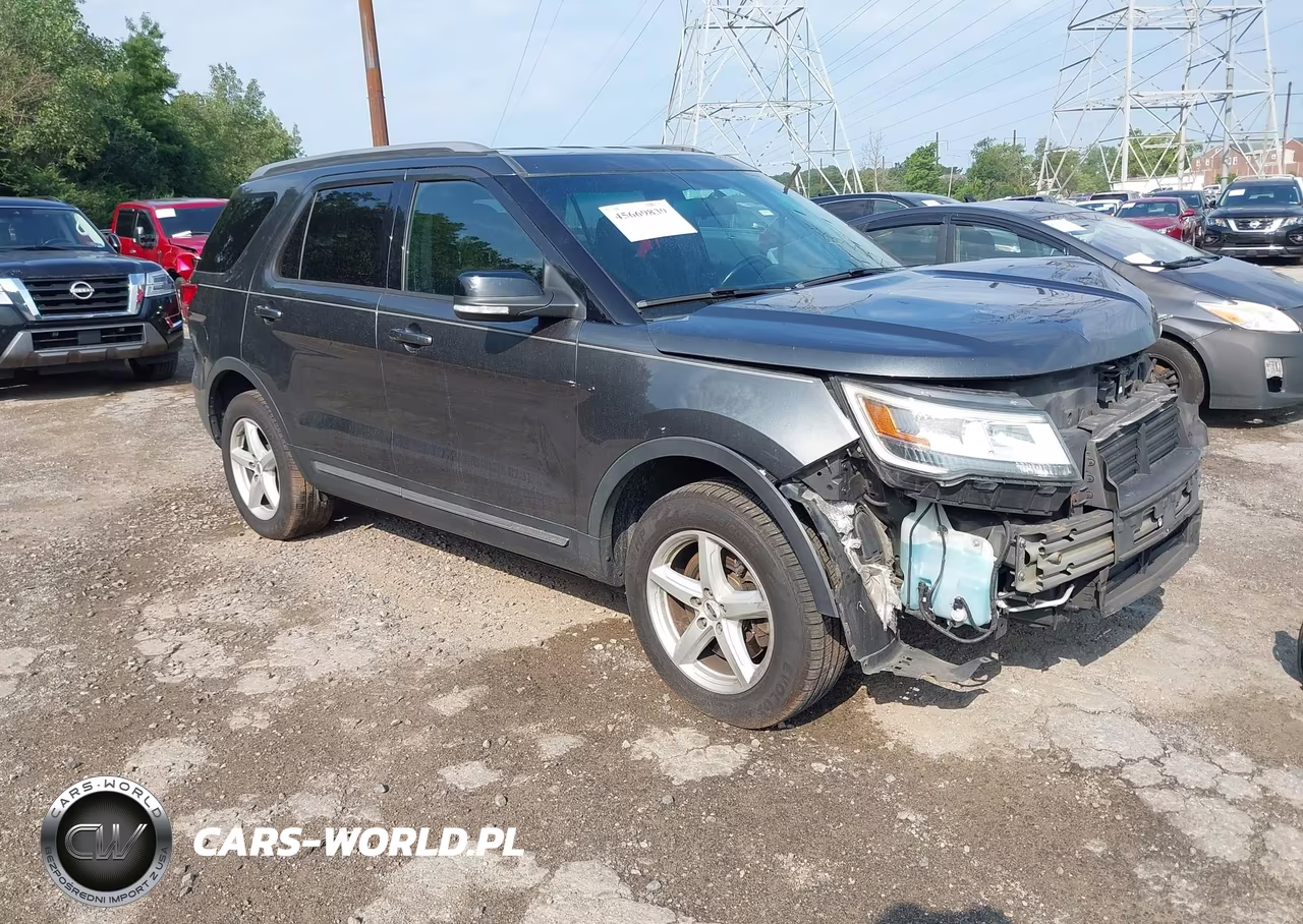 2017 Ford Explorer Xlt