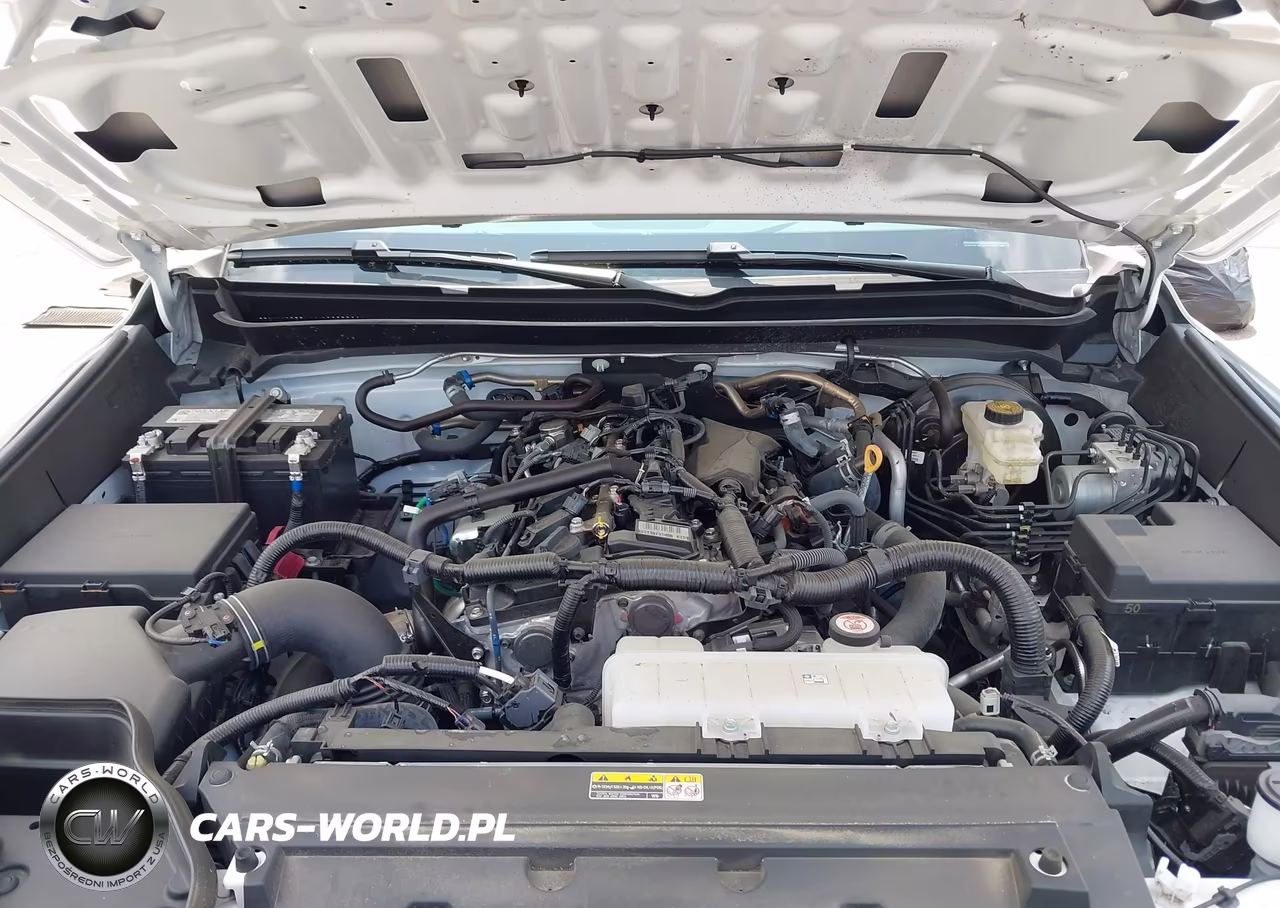 2025 Toyota Tacoma Trd Sport VIN:3TMLB5JN0SM157400 - 10