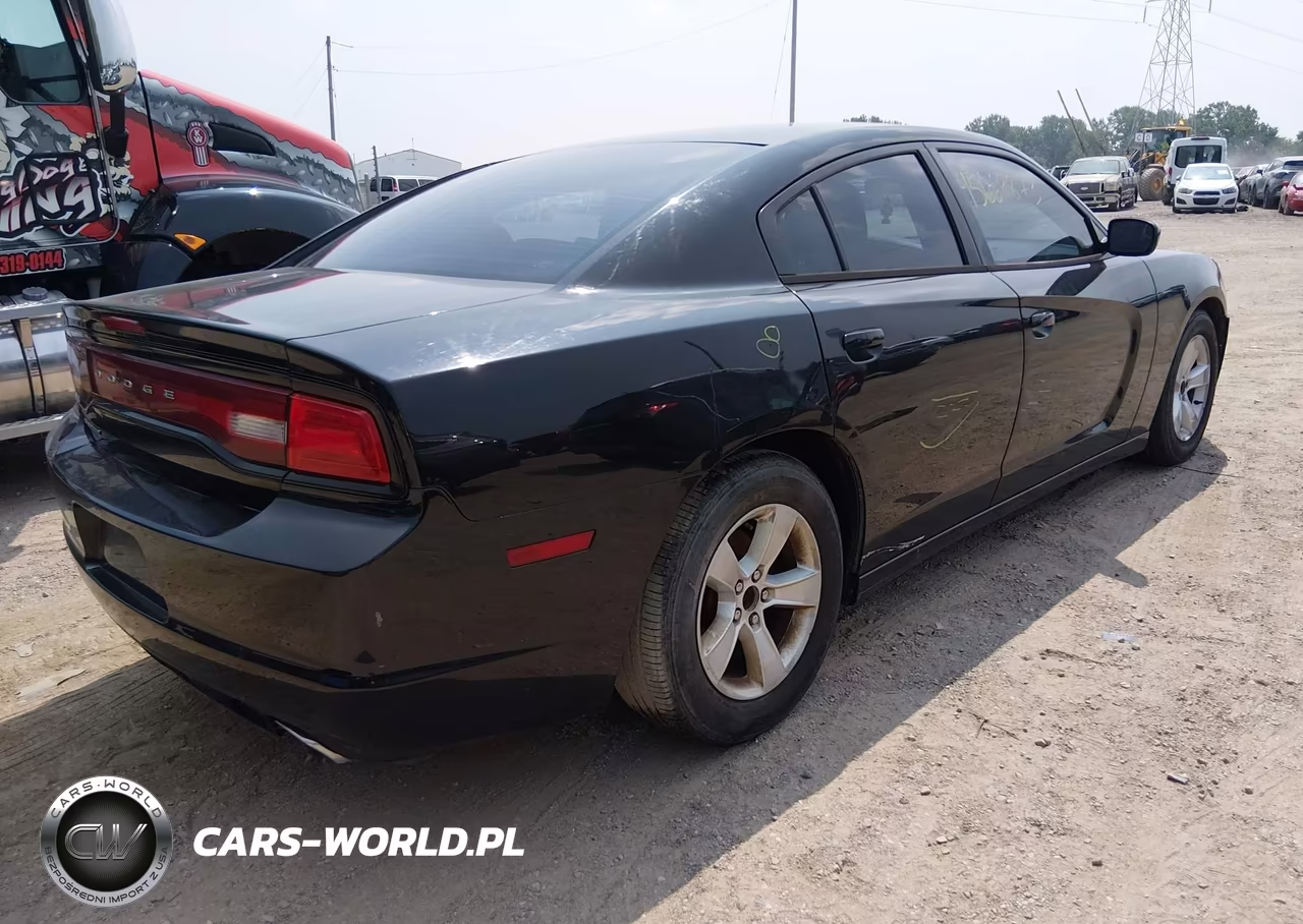 2013 Dodge Charger Se VIN:2C3CDXBG6DH720364 - 4