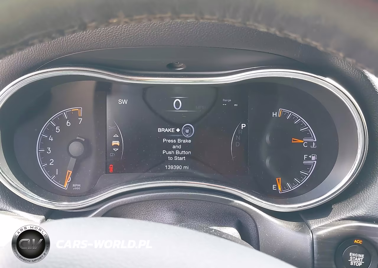 2019 Jeep Grand Cherokee Altitude 4X4 VIN:1C4RJFAG3KC546120 - 7