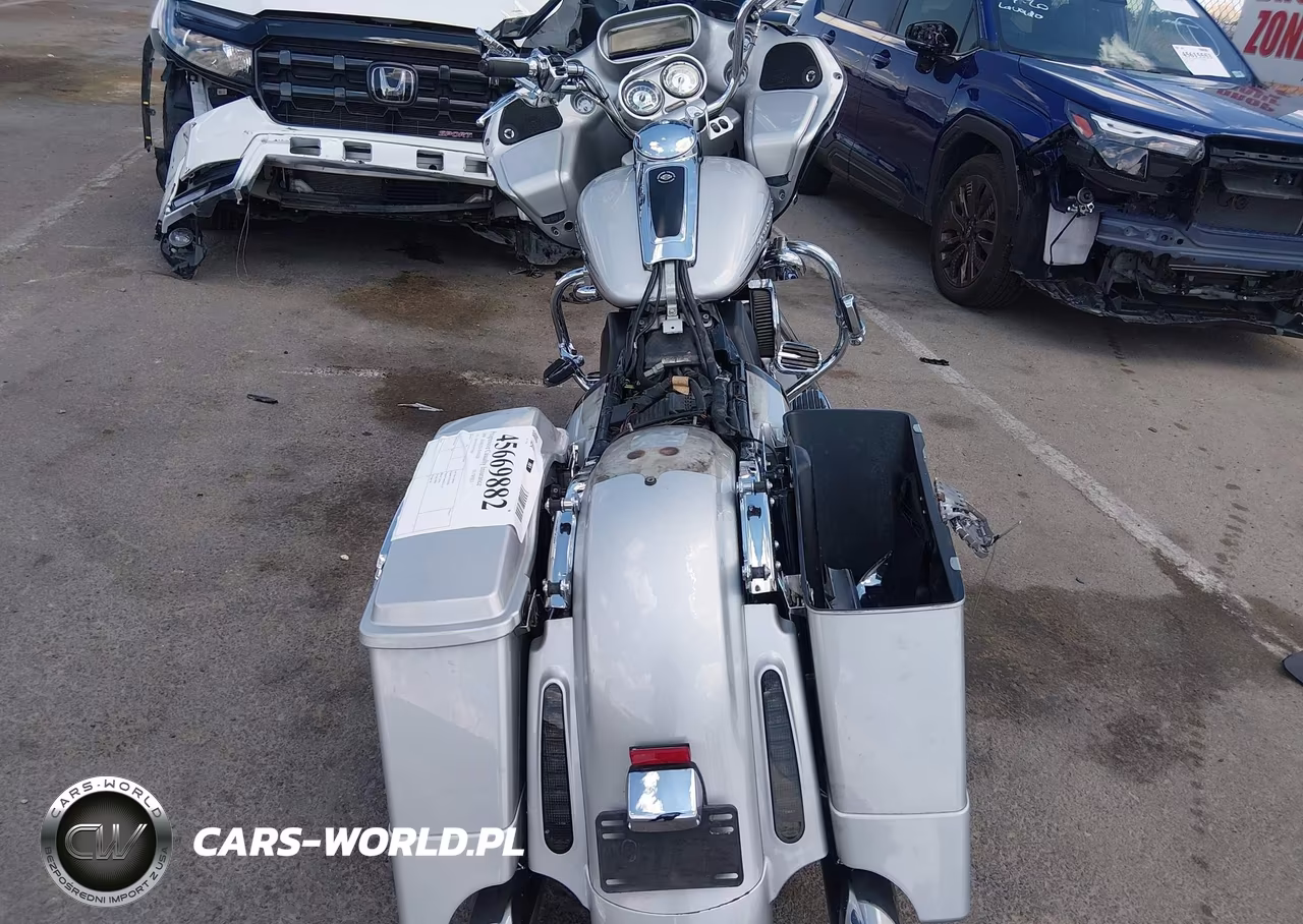 2009 Harley-Davidson Fltrse3 VIN:1HD1PV8119Y950861 - 6