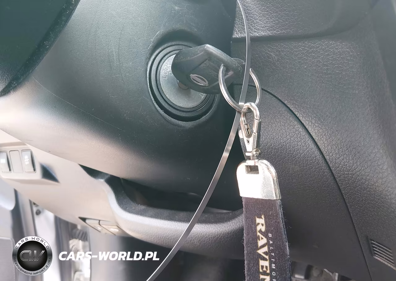 2019 Nissan Sentra S VIN:3N1AB7AP4KY240439 - 11