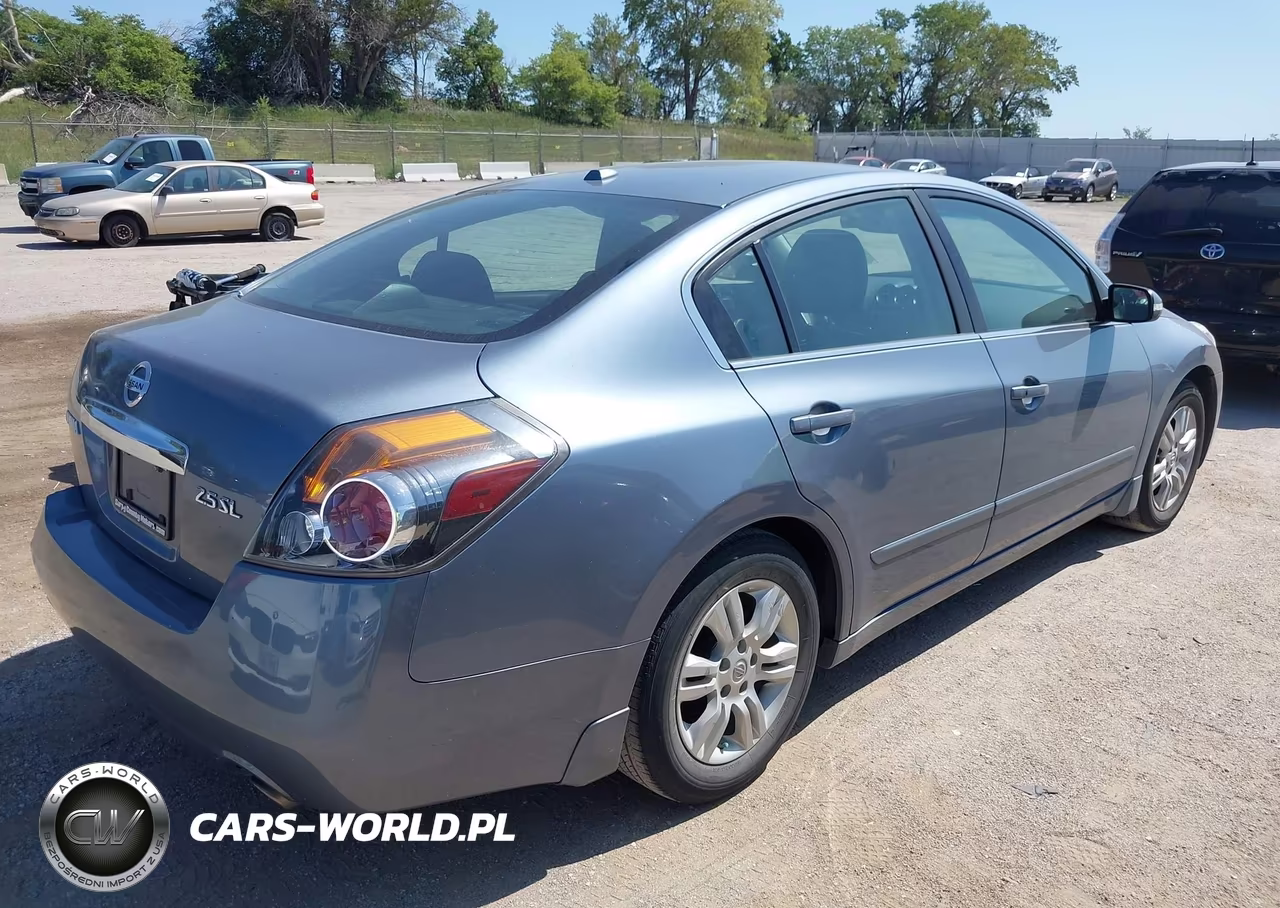 2011 Nissan Altima 2.5 S VIN:1N4AL2AP1BN507262 - 4