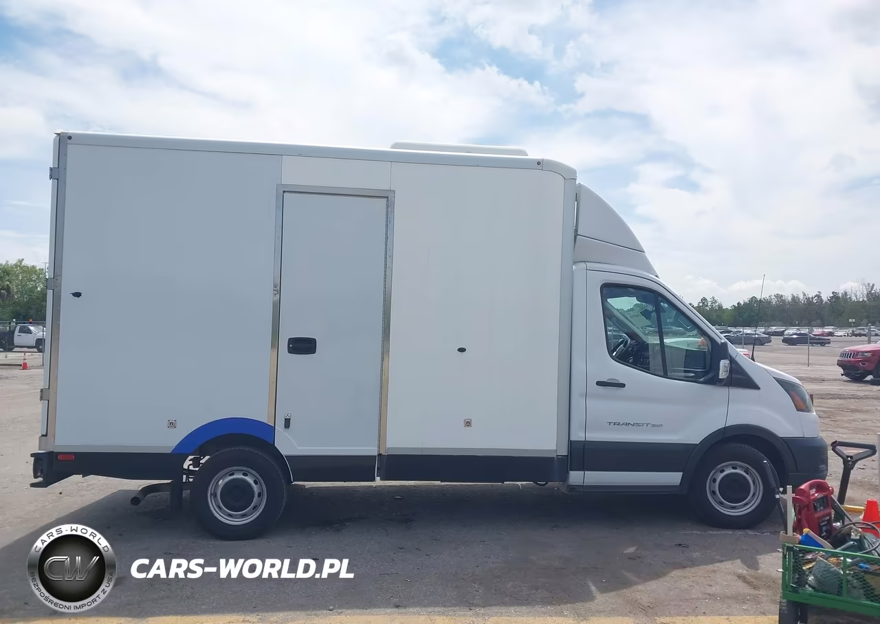 2021 Ford Transit-350 Cab VIN:1FDBW5Z86MKA84389 - 13