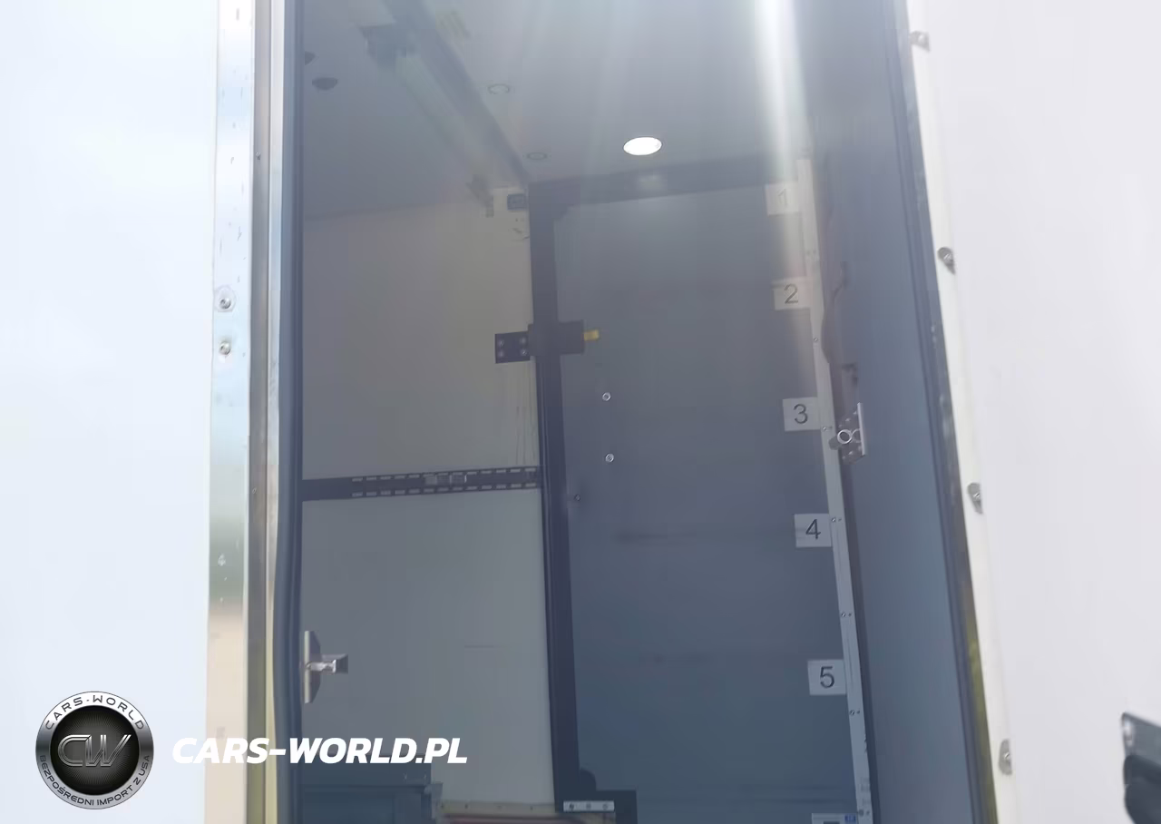 2021 Ford Transit-350 Cab VIN:1FDBW5Z86MKA84389 - 8