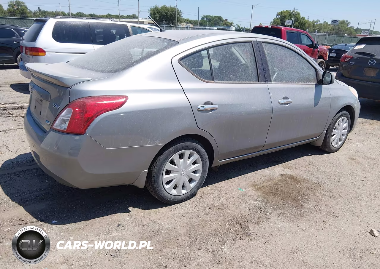 2014 Nissan Versa 1.6 Sv VIN:3N1CN7AP2EL826414 - 4