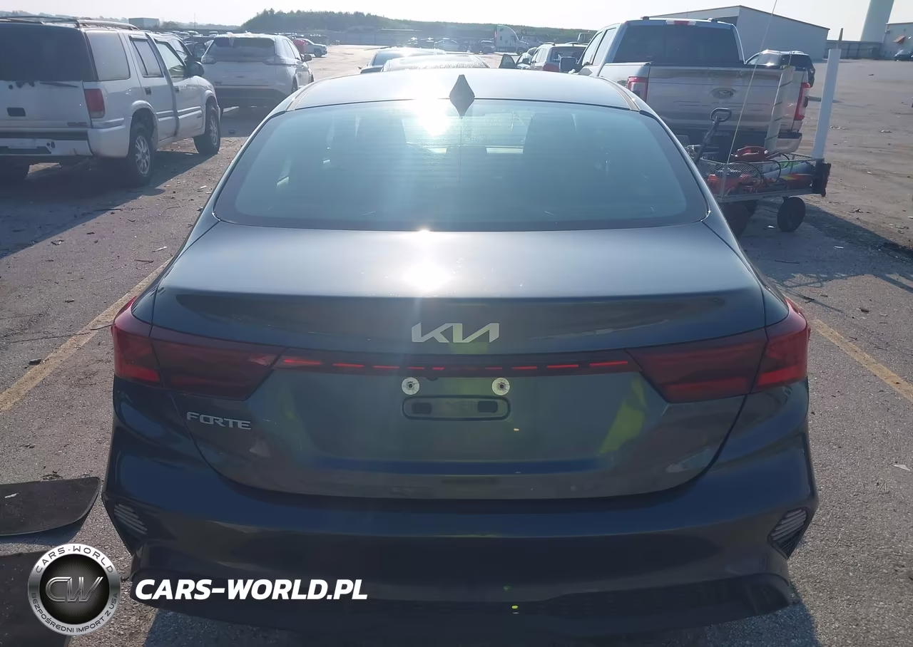 2024 Kia Forte Lxs VIN:3KPF24AD6RE778076 - 16