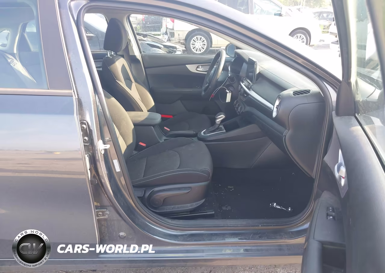 2024 Kia Forte Lxs VIN:3KPF24AD6RE778076 - 5